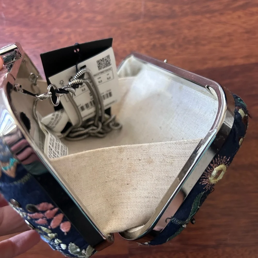 NWT w/ defect Zara Embroidery Beaded Clutch Box MINAUDIÈRE